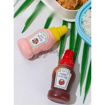 2 pcs Set 25ML Mini Sauce Bottle Portable