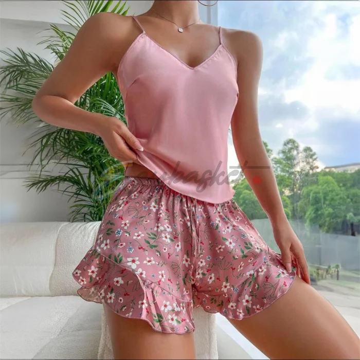 SHEIN Pajama Set Floral Satin - Image 3