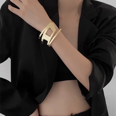 Diesel-Inspired Bold Metal Cuff Bracelet – Statement Arm & Wrist Accessory