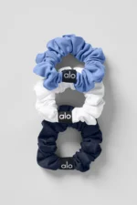 Alo yoga Fresh Mini Scrunchie - Image 2