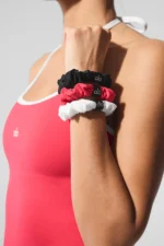 Alo yoga Fresh Mini Scrunchie