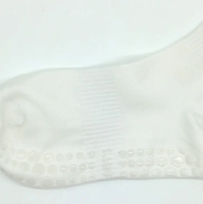 Alo yoga Throwback Sock Half-Crew - Image 5