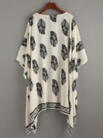 Shein Vintage-style kimono with elegant pattern print. - Image 2