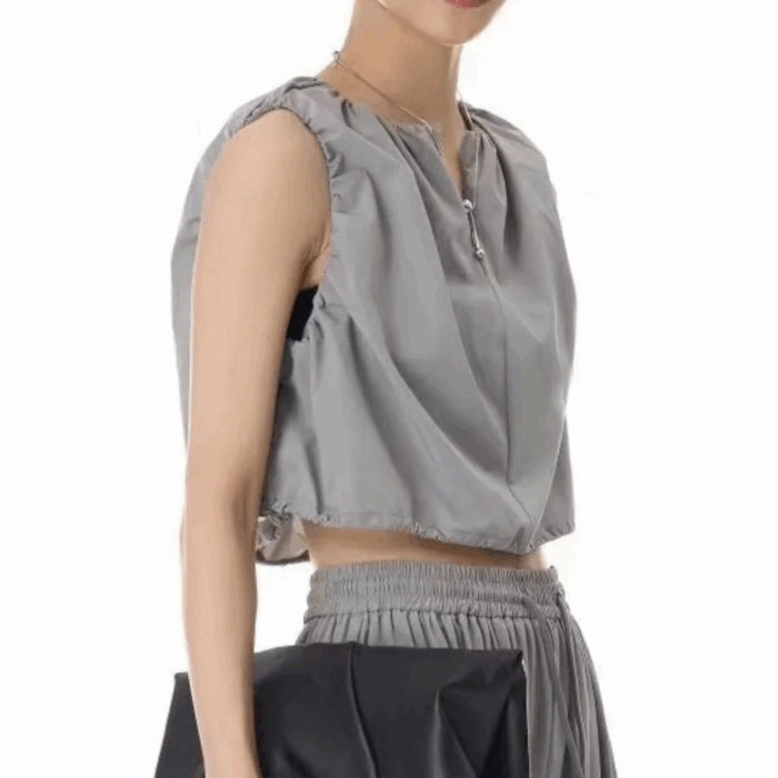 Shein Relaxed Fit Crop Top - Image 3