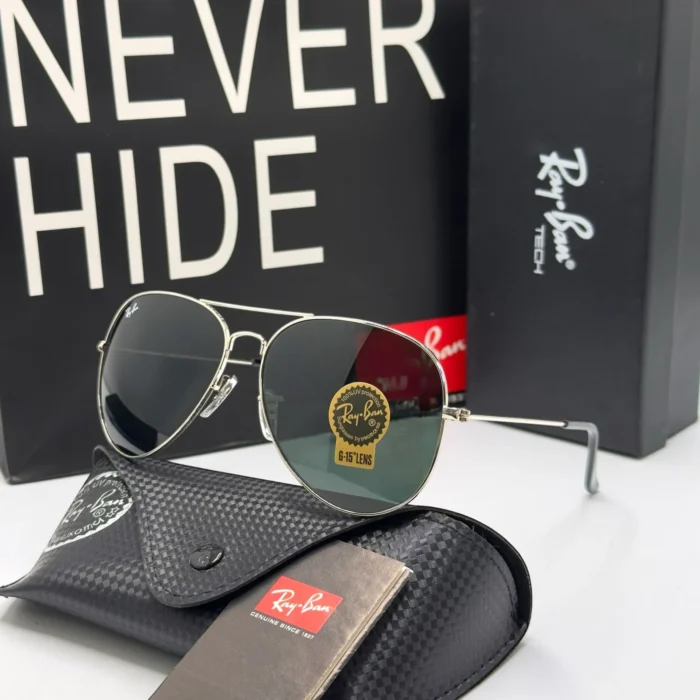 Ray-Ban Aviator Classic Sunglasses - Image 1